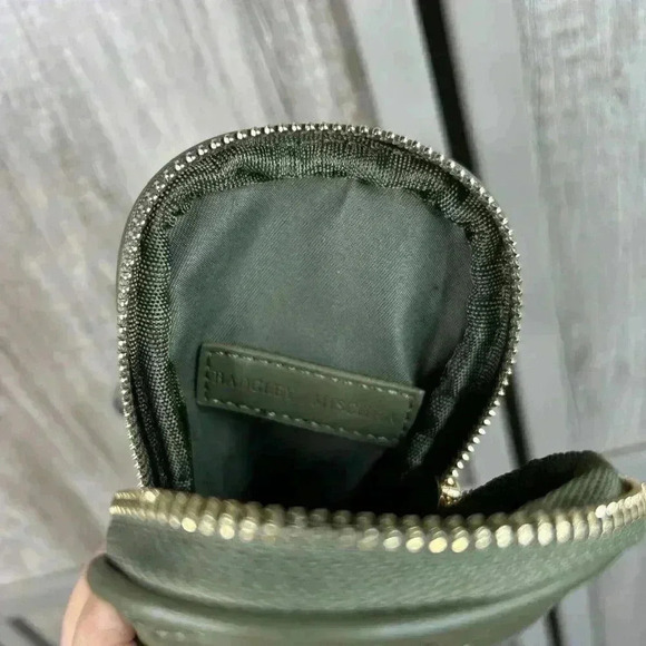 Badgley Mischka Crossbody Phone Bag Olive Green Quilted Vegan Leather - Picture 9 of 9